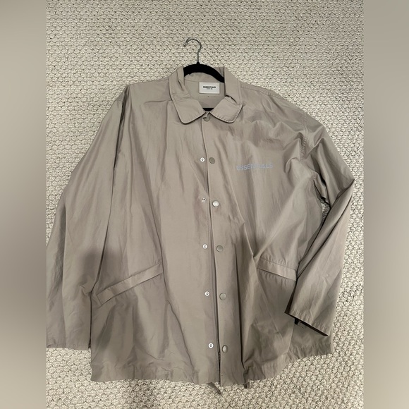 ESSENTIALS Fear of God Jacket - Picture 2 of 2